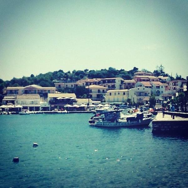 The Olive Grove House Villa Kassiopi Exterior foto
