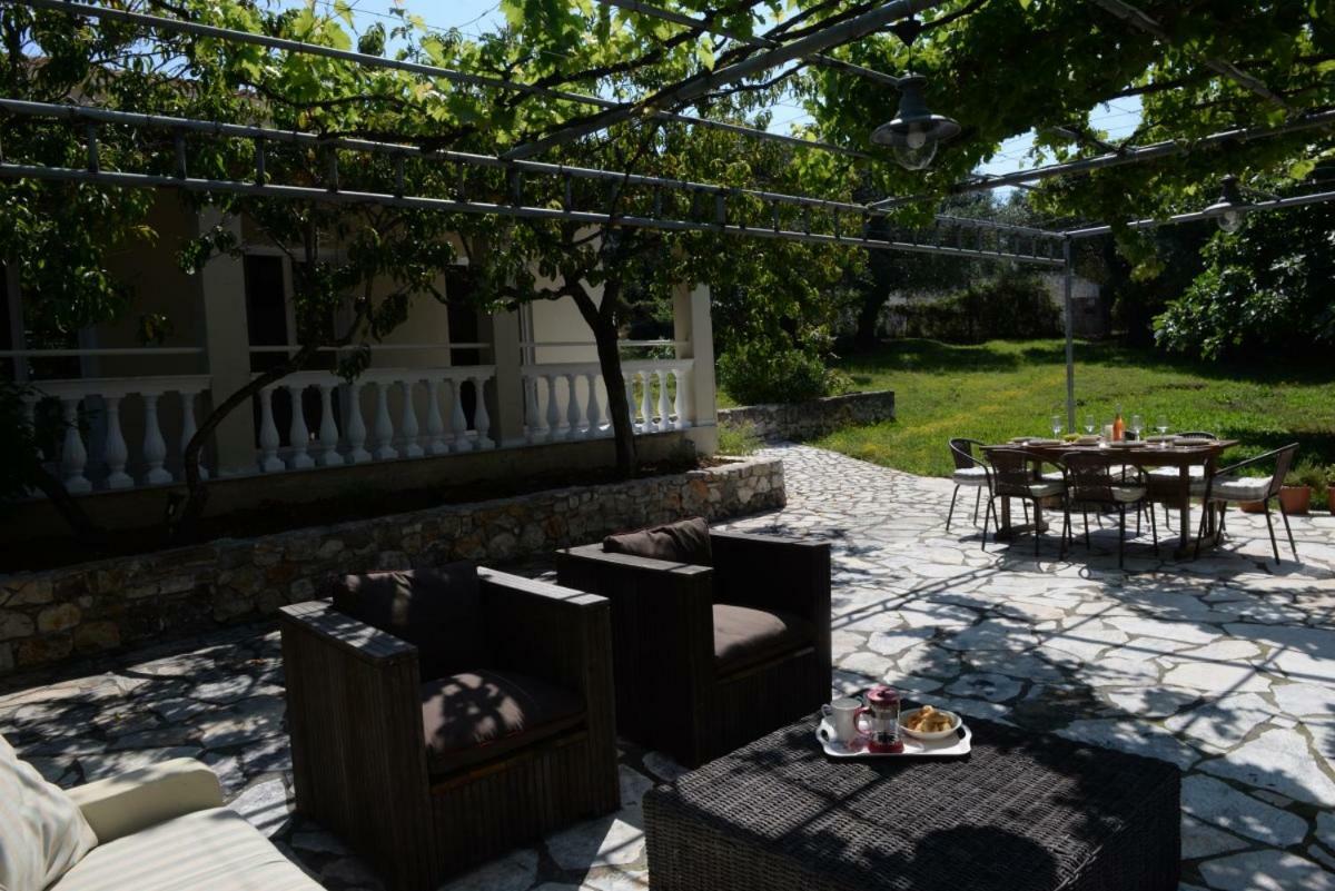 The Olive Grove House Villa Kassiopi Exterior foto