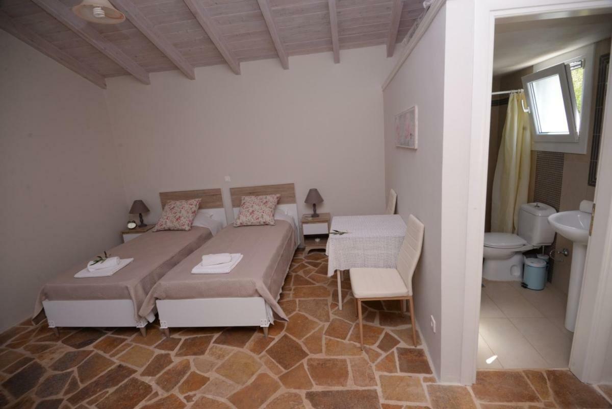 The Olive Grove House Villa Kassiopi Exterior foto
